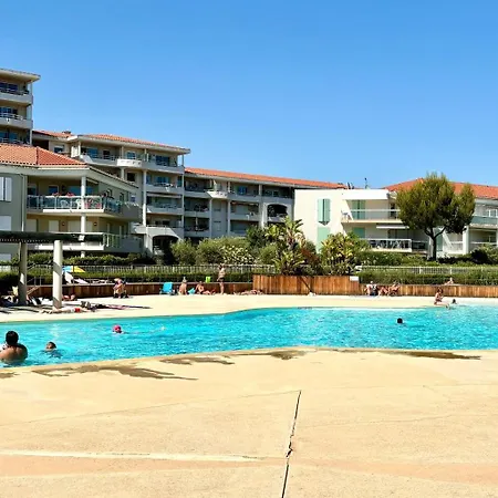 Apartment Beachside With Pool & Garden In Juan Les Pins