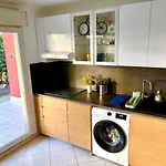 Apartamento Beachside With Pool & Garden In Juan Les Pins *
