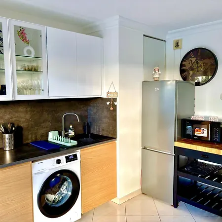 Apartamento Beachside With Pool & Garden In Juan Les Pins Antibes